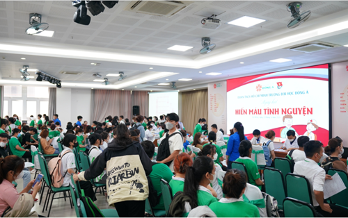 Dong A University: more than 1000 registrations for voluntary blood donation in the first phase in 2023